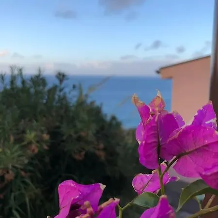 Apartment Per 2 Persone Con Vista Sulle Eolie Casa Spisidda 