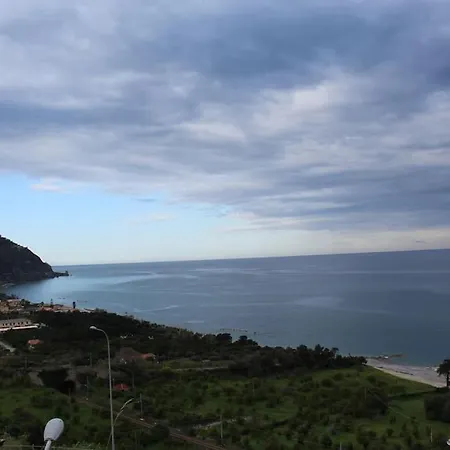 Per 2 Persone Con Vista Sulle Eolie Casa Spisidda 