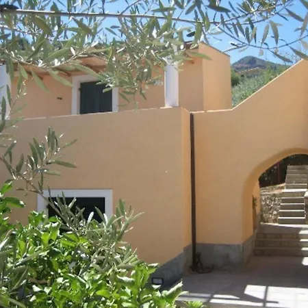 Per 2 Persone Con Vista Sulle Eolie Casa Spisidda 
